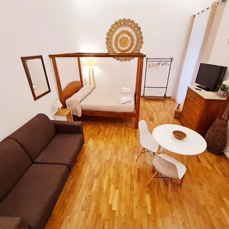 Natoli Apartment *