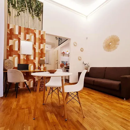 Natoli Apartment *