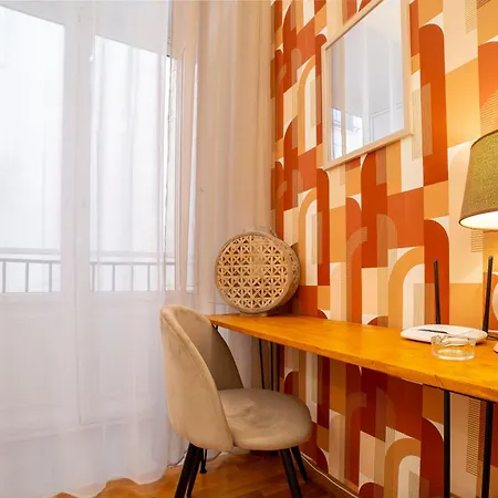 Natoli Apartment *